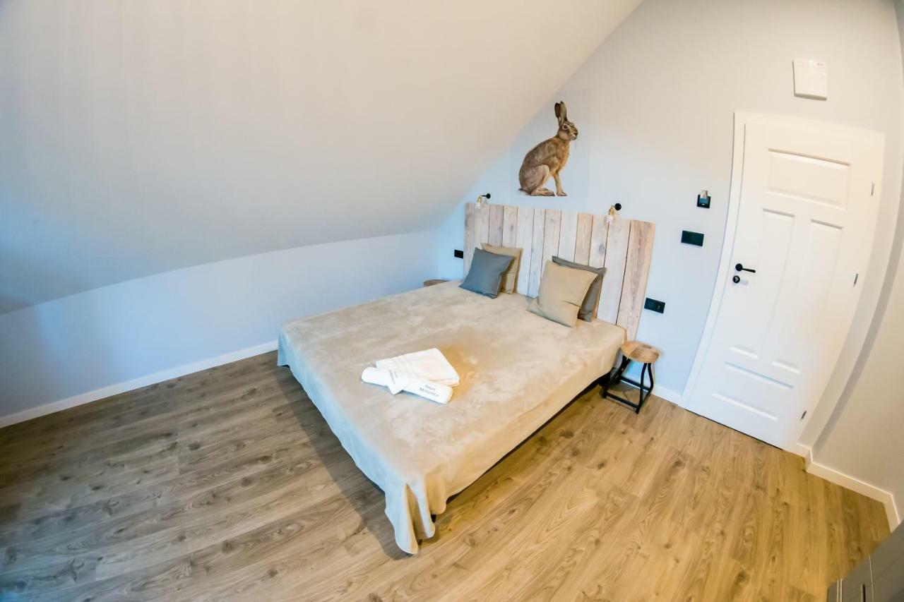 Palac I Folwark Brzeznica Brzeznica  Экстерьер фото